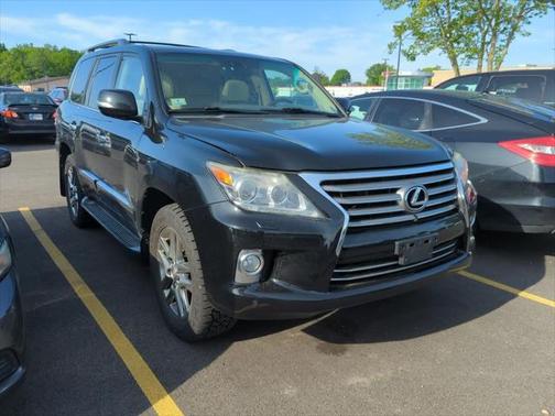 2013 Lexus LX 570 Base