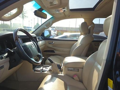 2013 Lexus LX 570 Base