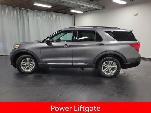 Carbonized Gray Metallic 2024 Ford Explorer XLT