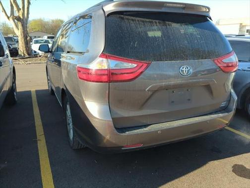 2015 Toyota Sienna XLE Premium