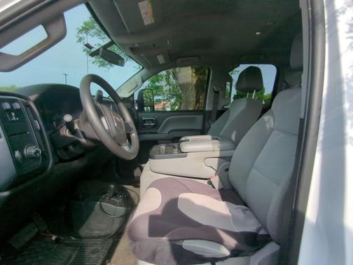 Summit White 2018 GMC Sierra 2500 Base