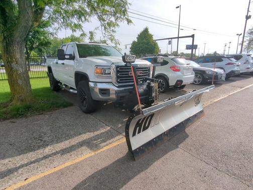 Summit White 2018 GMC Sierra 2500 Base