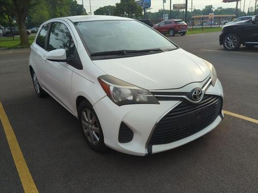 2015 Toyota Yaris LE