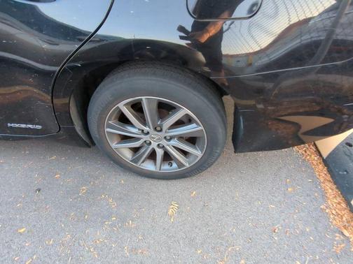 2016 Lexus ES 300h Base