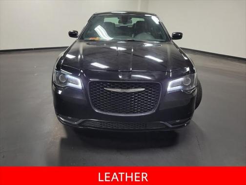 2018 Chrysler 300 S