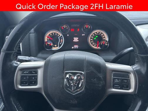 2017 RAM 2500 Laramie Crew Cab 4x4 6'4' Box