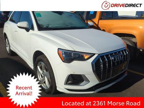 2022 Audi Q3 40 Premium