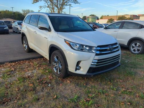 2017 Toyota Highlander Hybrid Platinum