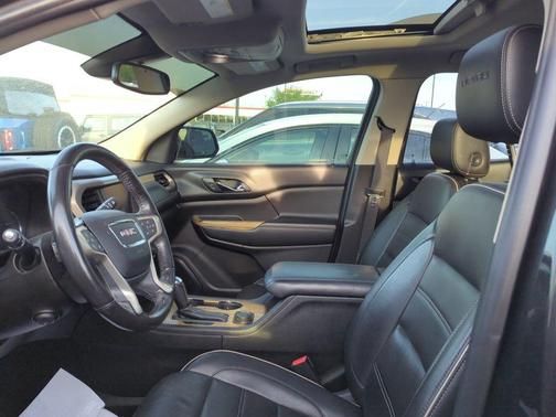 Iridium Metallic 2018 GMC Acadia Denali