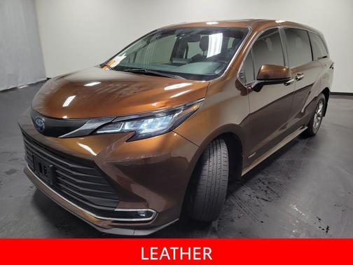 2021 Toyota Sienna XLE 7 Passenger
