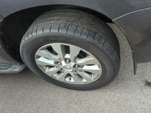 2014 Toyota Sequoia Limited