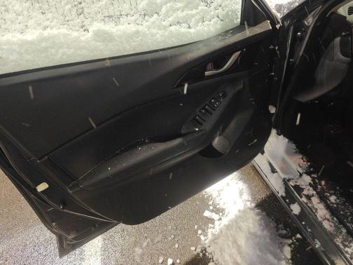 2015 Mazda Mazda3 i Touring