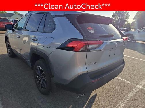 Silver Sky Metallic 2025 Toyota RAV4 Hybrid XLE