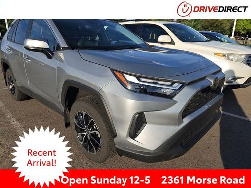 Silver Sky Metallic 2025 Toyota RAV4 Hybrid XLE