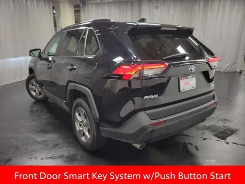 2023 Toyota RAV4 Hybrid XLE