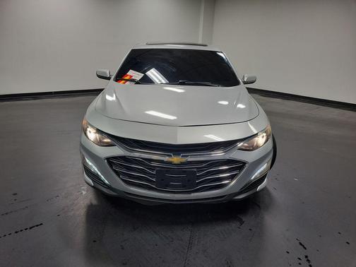 2020 Chevrolet Malibu FWD LT