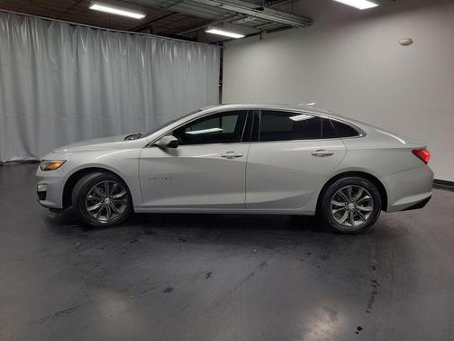 2020 Chevrolet Malibu FWD LT