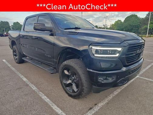 Diamond Black Crystal Pearlcoat 2019 RAM 1500 Big Horn