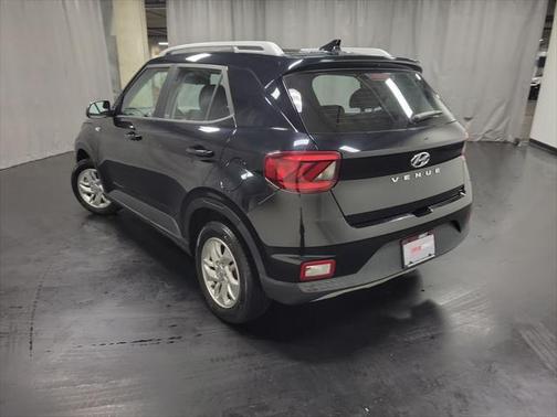 2020 Hyundai VENUE SEL