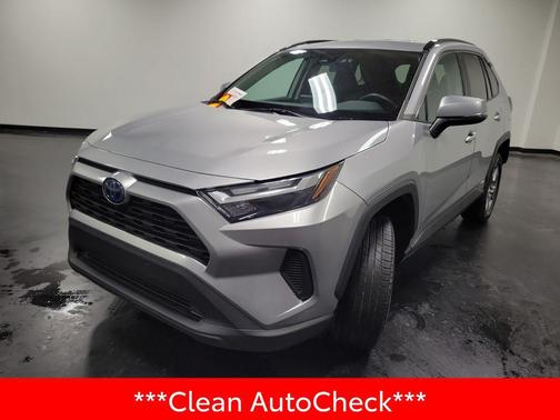 2022 Toyota RAV4 Hybrid XLE