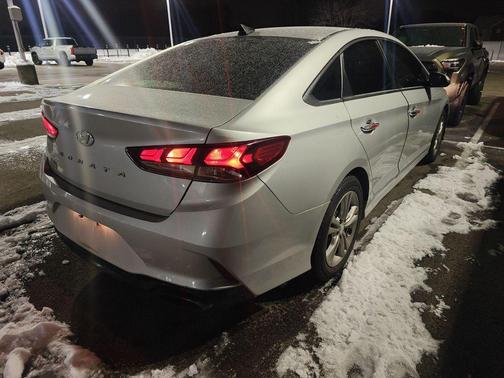 2018 Hyundai SONATA SEL