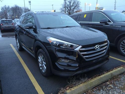 2017 Hyundai TUCSON SE Plus