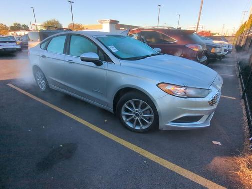 2017 Ford Fusion Hybrid SE
