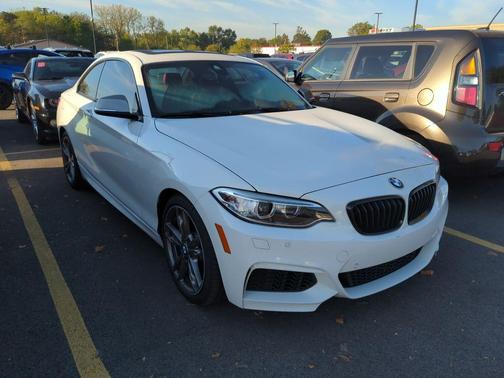 2016 BMW M2 Base