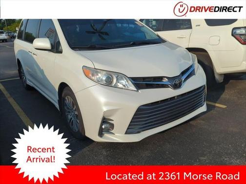 2018 Toyota Sienna XLE