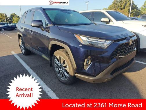 2022 Toyota RAV4 XLE Premium