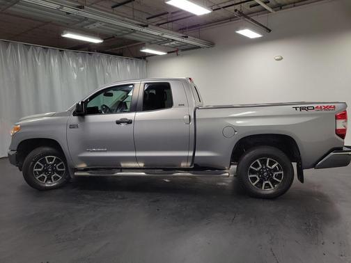 2015 Toyota Tundra SR5