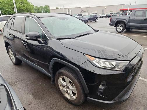 Midnight Black Metallic 2021 Toyota RAV4 XLE