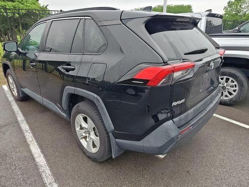Midnight Black Metallic 2021 Toyota RAV4 XLE