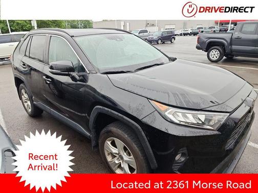 Midnight Black Metallic 2021 Toyota RAV4 XLE