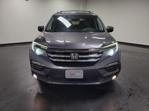 Modern Steel Metallic 2016 Honda Pilot Elite