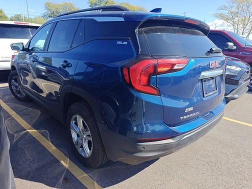 2021 GMC Terrain SLE