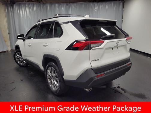 2020 Toyota RAV4 XLE Premium