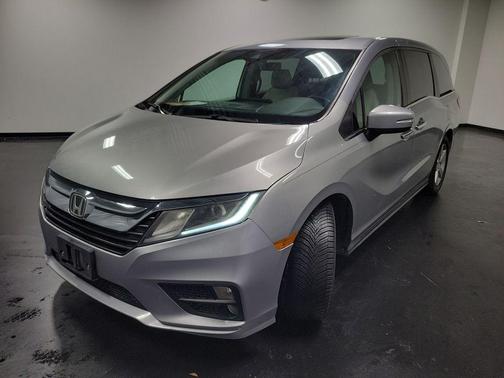 Lunar Silver Metallic 2019 Honda Odyssey EX-L