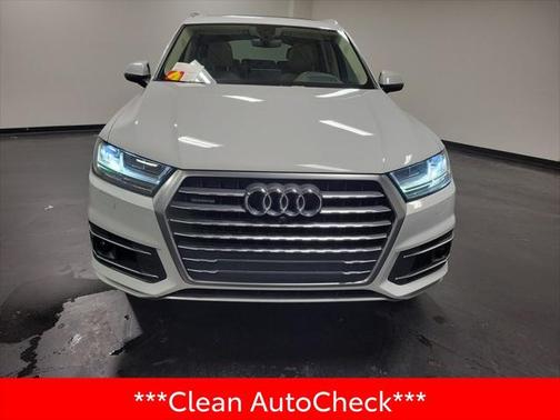 2019 Audi Q7 55 Prestige