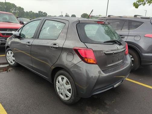 2017 Toyota Yaris L