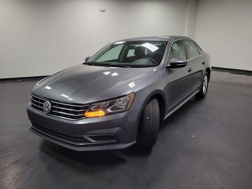 2017 Volkswagen Passat 1.8T S