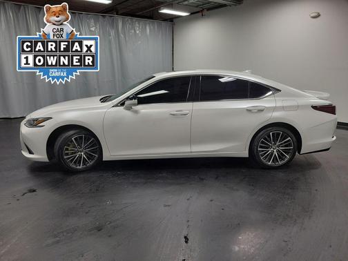 2022 Lexus ES 350 Base