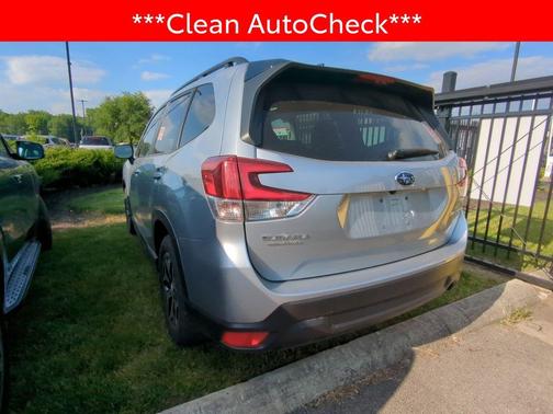 Ice Silver Metallic 2024 Subaru Forester Premium