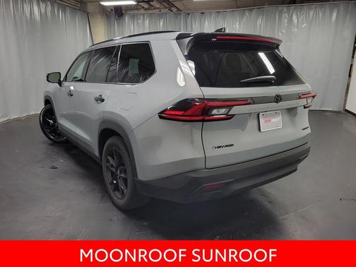 2025 Toyota Grand Highlander Hybrid Nightshade Edition