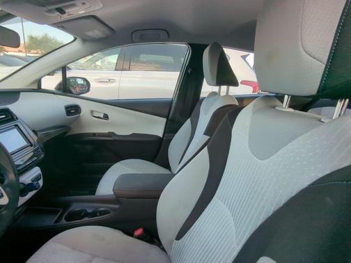 2016 Toyota Prius Two Eco
