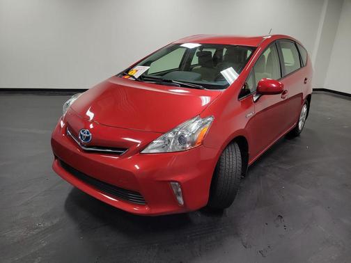 2014 Toyota Prius v Three