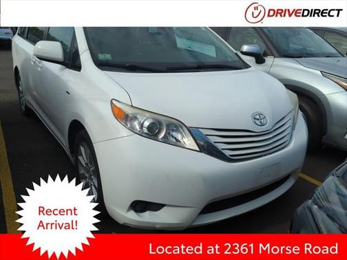 2016 Toyota Sienna LE