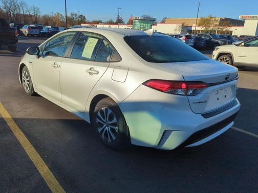 2020 Toyota Corolla Hybrid LE