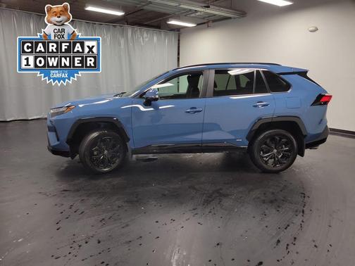 2023 Toyota RAV4 Hybrid SE