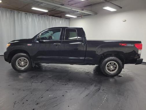 2011 Toyota Tundra Grade